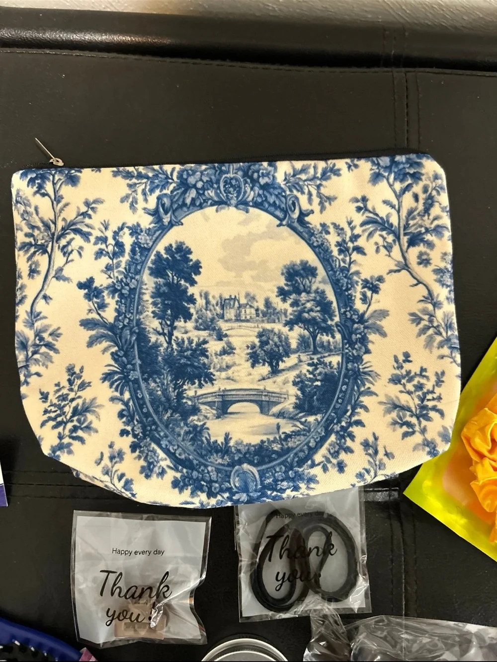 NWT Hair care bundle in a Blue and White Toile Cosmetic Pouch - Picture 2 of 9